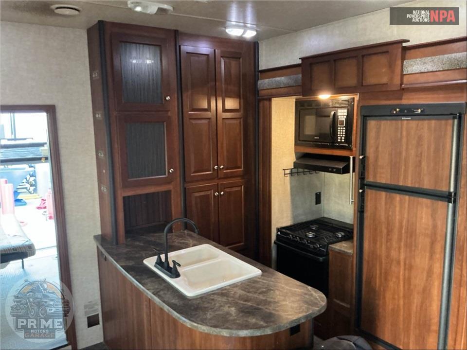 2015 Keystone Rv M-303 - IMPACT TOY HAULER SERIES — фото 3