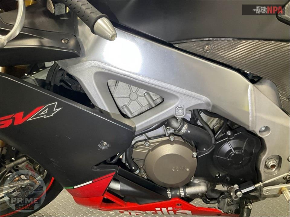 2014 Aprilia RSV4 FACTORY APRC — фото 9