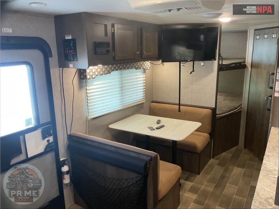 2019 Coleman By Dutchmen M-2125BH - LIGHT LX SERIES — фото 7