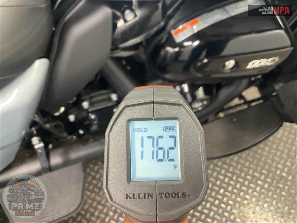 2025 Harley-Davidson FLHTCUTG TRI GLIDE ULTRA CLASSIC — фото 8