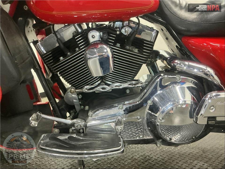 2002 Harley-Davidson FLHTC ELECTRA GLIDE CLASSIC — фото 3
