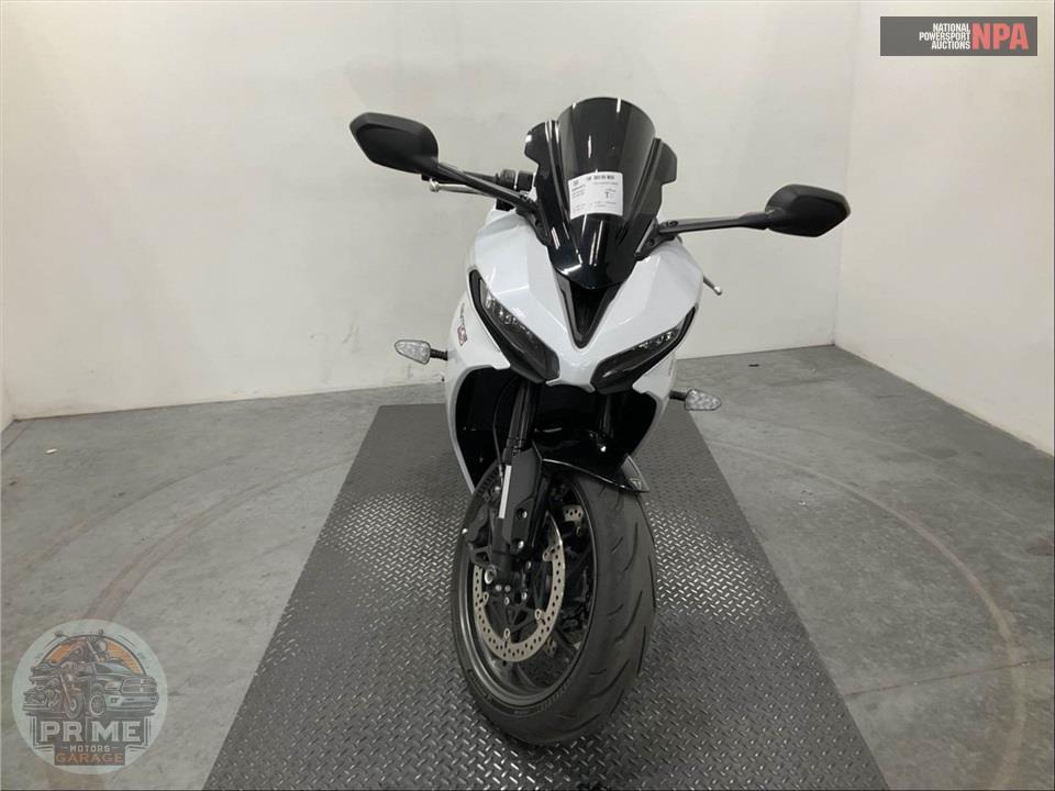 2025 Triumph DAYTONA 660 — фото 2