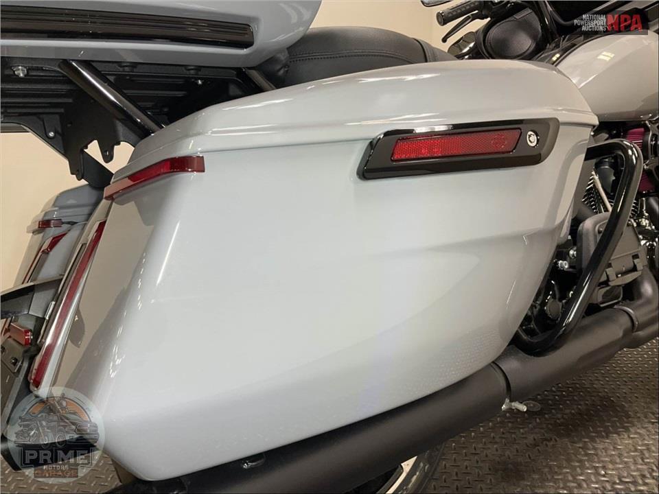 2025 Harley-Davidson FLHXU STEET GLIDE ULTRA — фото 16