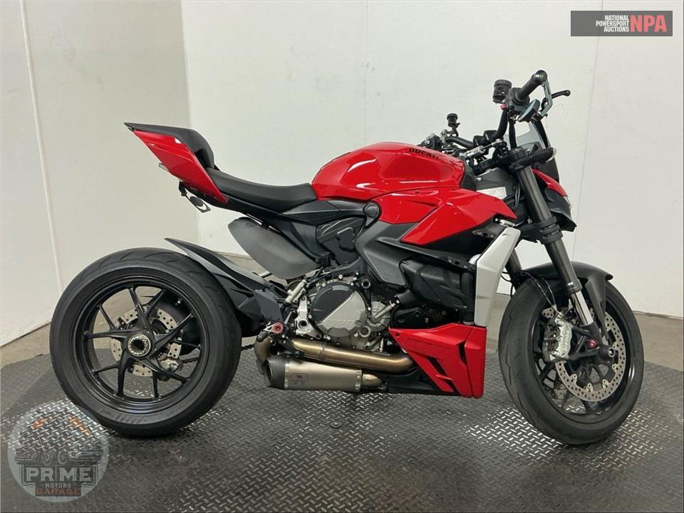 2022 Ducati STREETFIGHTER V2 — фото 1