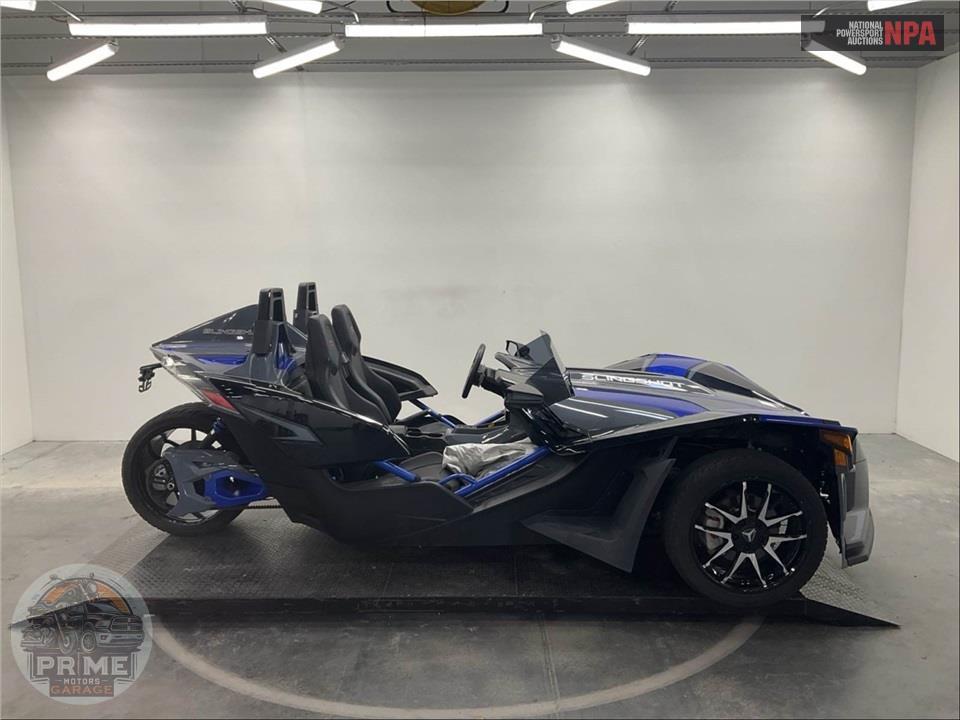 2021 Polaris SLINGSHOT R AUTODRIVE — фото 1