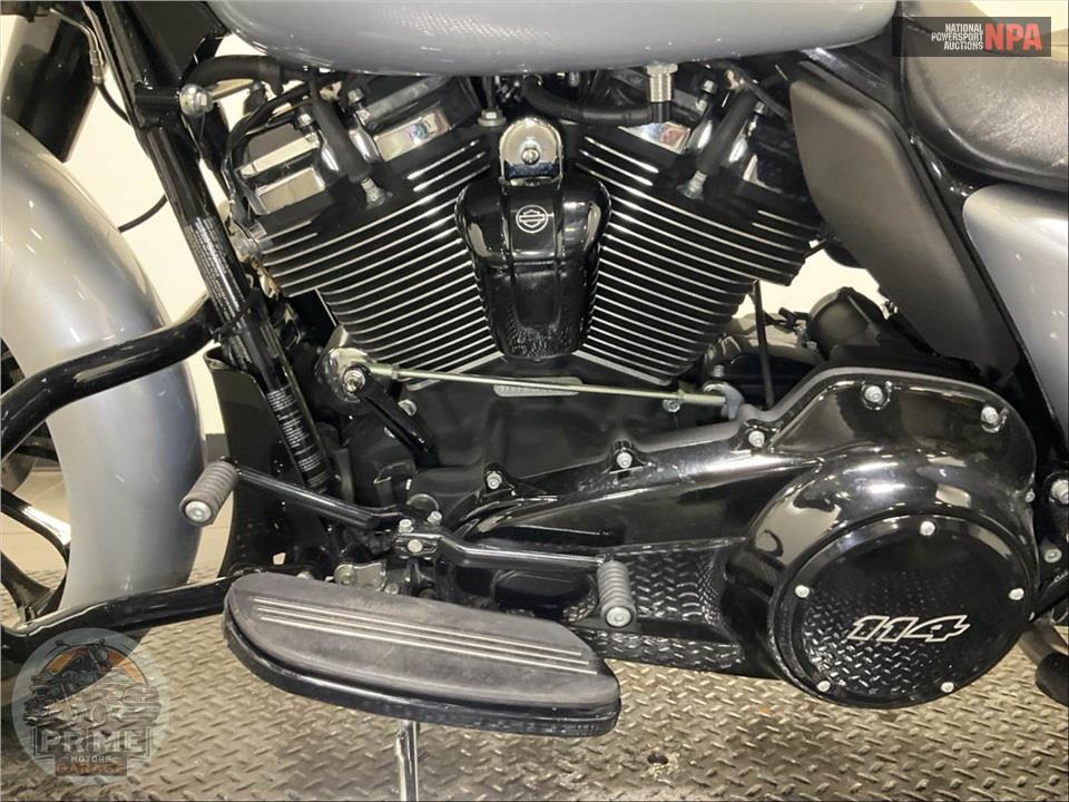 2019 Harley-Davidson FLHXS STREET GLIDE SPECIAL — фото 7
