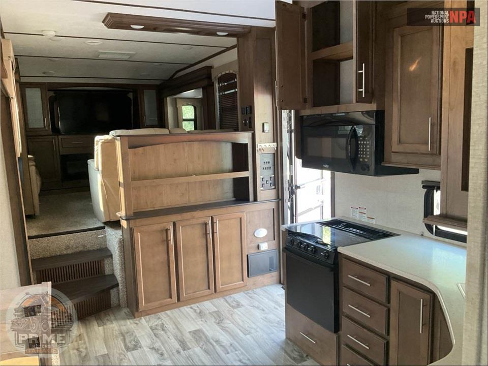 2018 Keystone Rv M-367 FLS - COUGAR FIFTH WHEEL SERIES — фото 8
