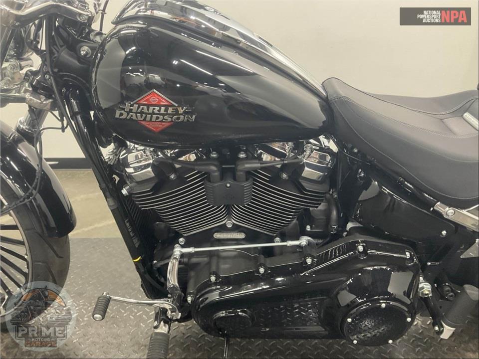 2025 Harley-Davidson FXBR BREAKOUT — фото 7
