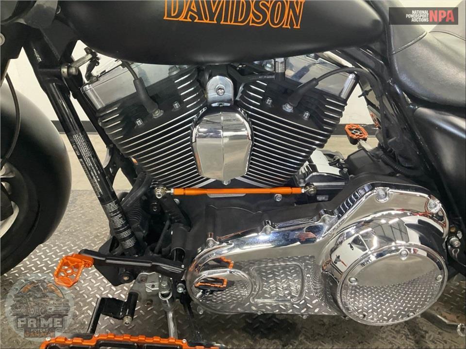 2015 Harley-Davidson FLTRX ROAD GLIDE — фото 7