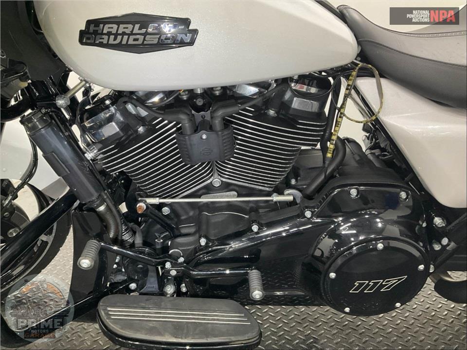 2025 Harley-Davidson FLTRX ROAD GLIDE — фото 7