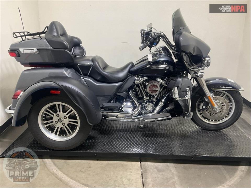 2021 Harley-Davidson FLHTCUTG TRI GLIDE ULTRA CLASSIC — фото 1