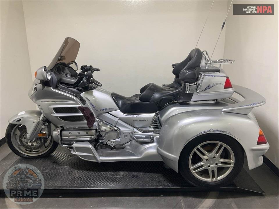 2005 Honda GL18005 GOLDWING — фото 3