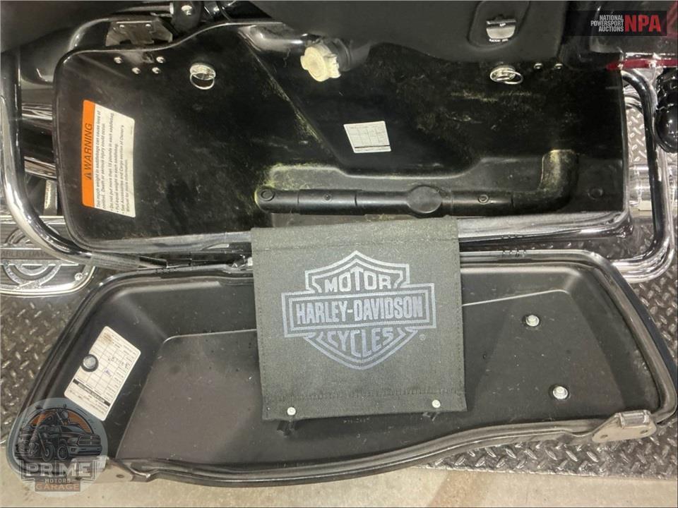 2008 Harley-Davidson FLHTCU ULTRA CLASSIC ELECTRA GLIDE — фото 23