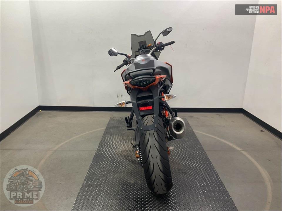 2017 Ktm 1290 SUPER DUKE GT — фото 4