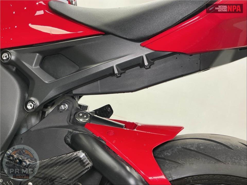 2024 Honda CBR1000RR — фото 18
