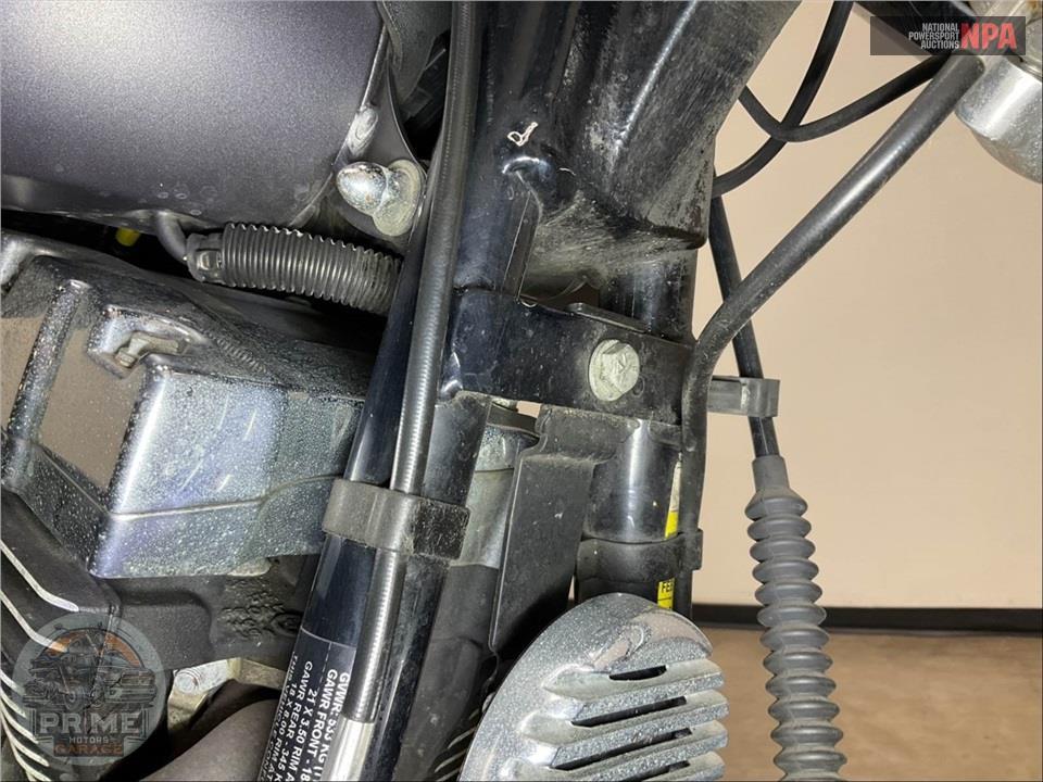 2017 Harley-Davidson FXSB BREAKOUT — фото 13