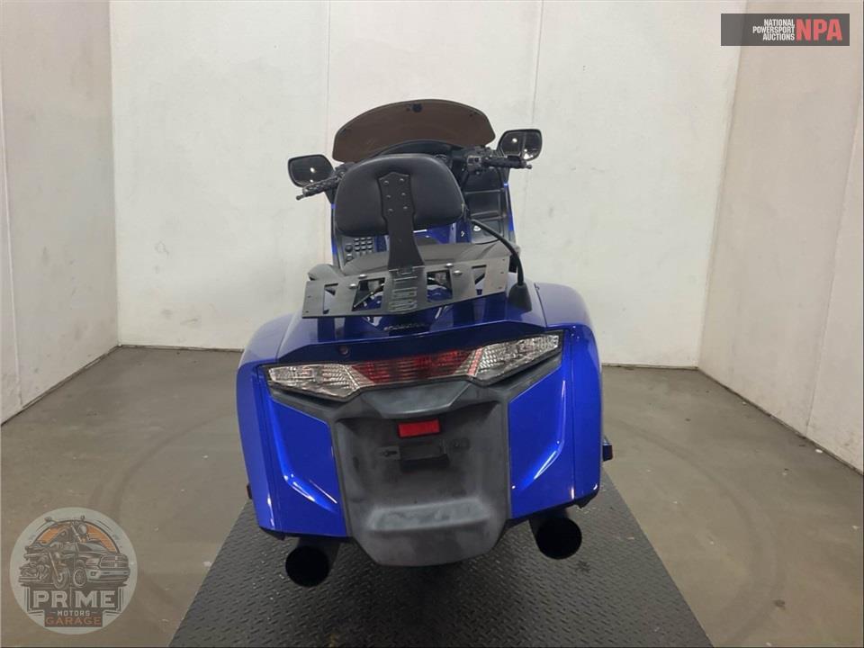 2015 Honda GL18BF GOLDWING F6B — фото 4