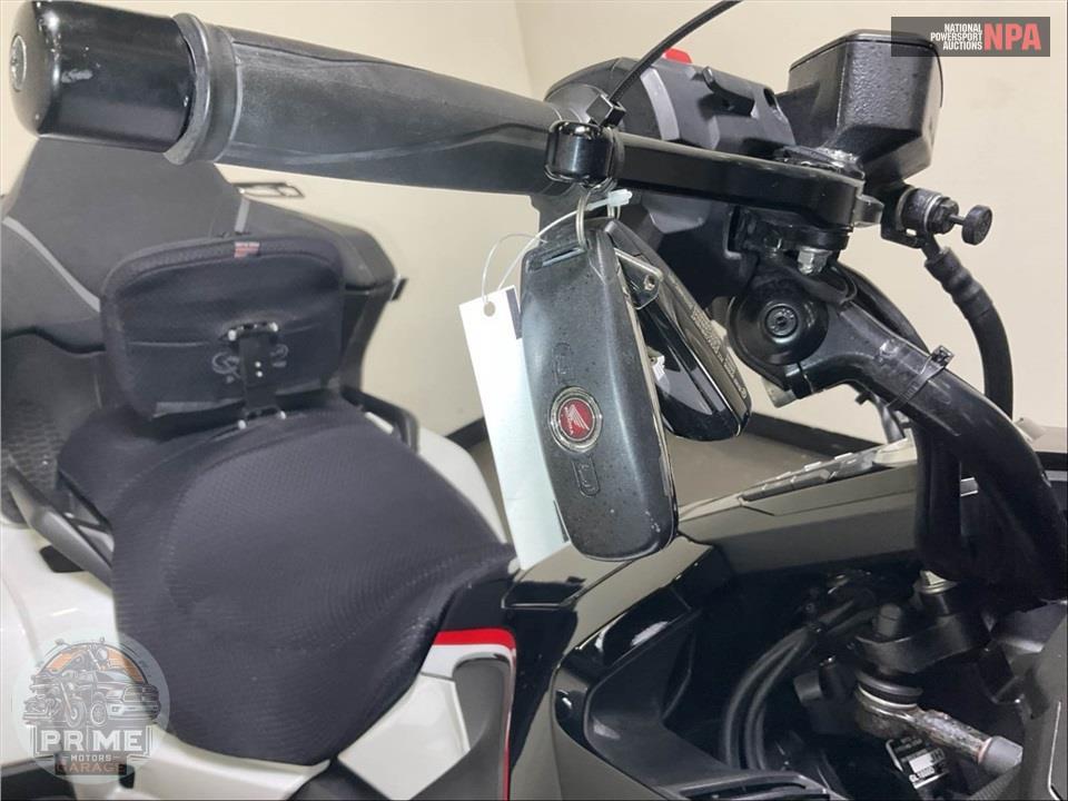 2024 Honda GL1800D GOLDWING TOUR DCT — фото 10