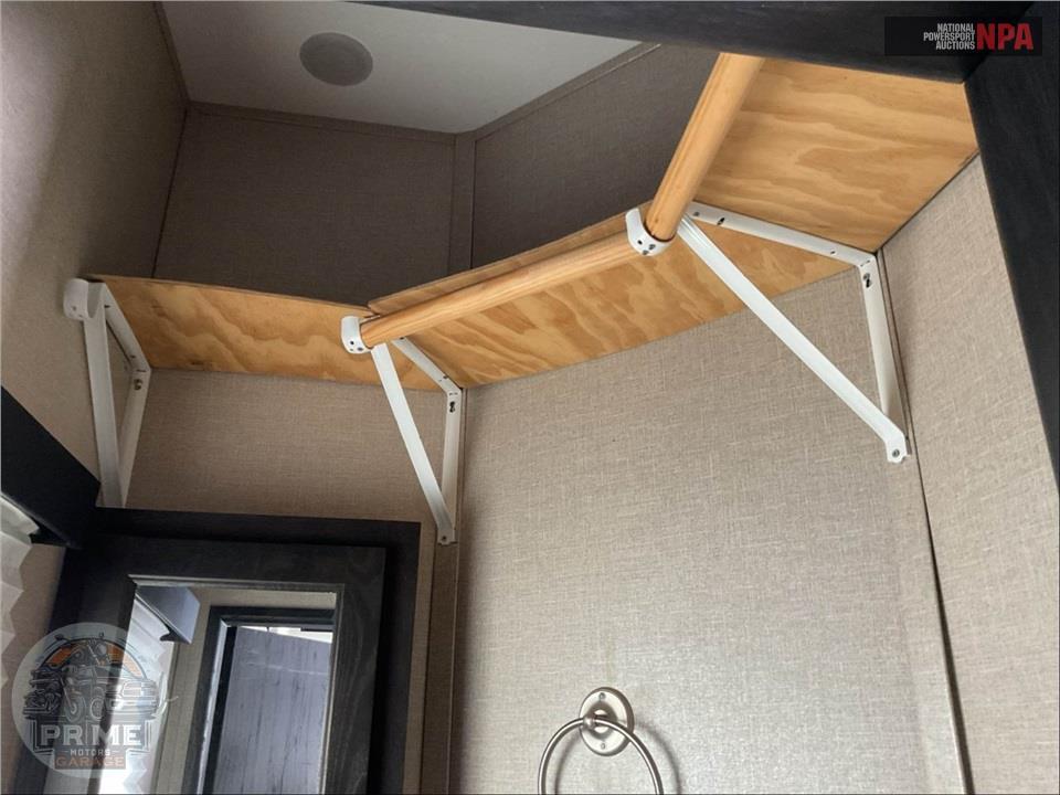 2019 Keystone Rv M-424 - FUZION TOY HAULER TOY HAULER SERIES — фото 25