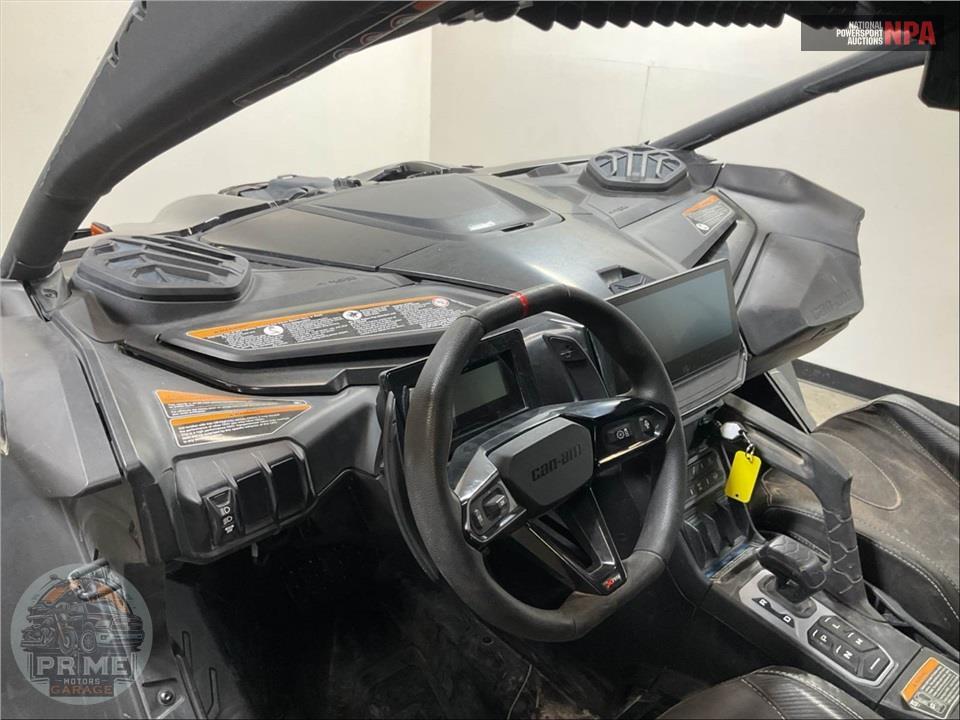 2024 Can-Am MAVERICK R X RS — фото 44