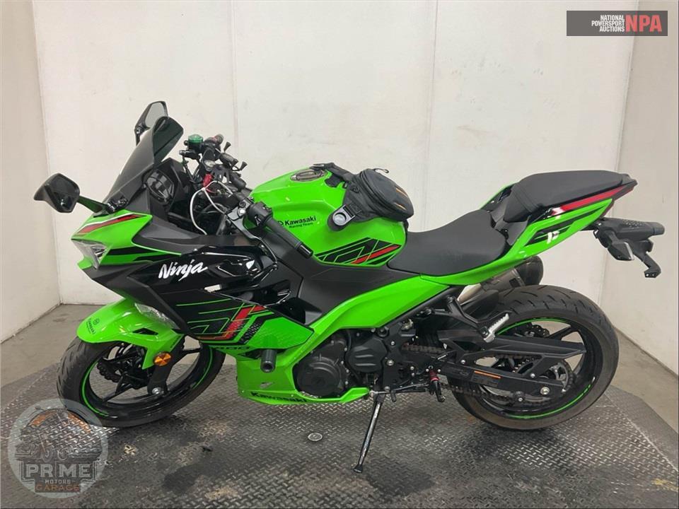 2023 Kawasaki EX400GPFAN NINJA 400 KRT (ABS) — фото 3