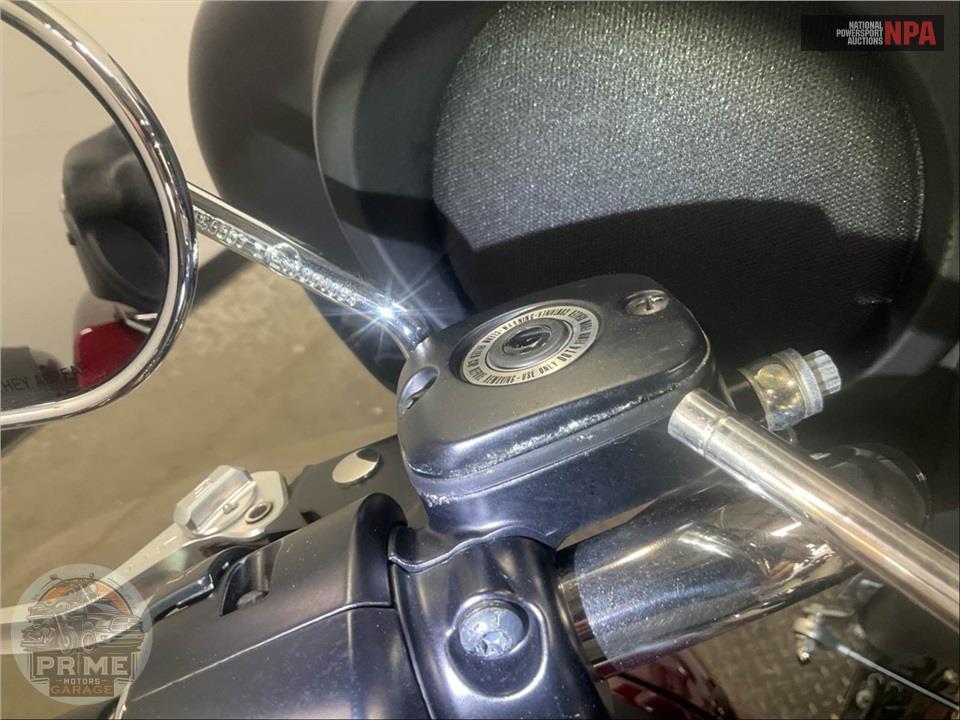2014 Harley-Davidson FLHTCUTG TRIGLIDE ULTRA CLASSIC — фото 31