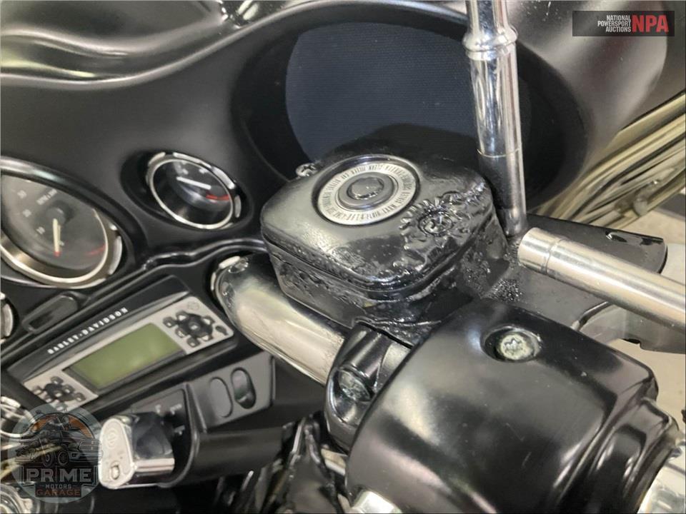 2006 Harley-Davidson FLHTCI ELECTRA GLIDE CLASSIC — фото 26