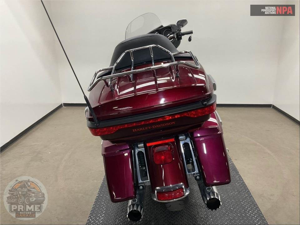 2015 Harley-Davidson FLHTCU ULTRA CLASSIC ELECTRA GLIDE — фото 4
