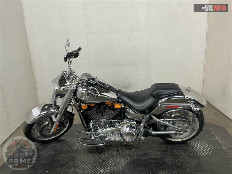 2025 Harley-Davidson FLSTFI SOFTAIL FAT BOY GRAY GHOST — фото 3