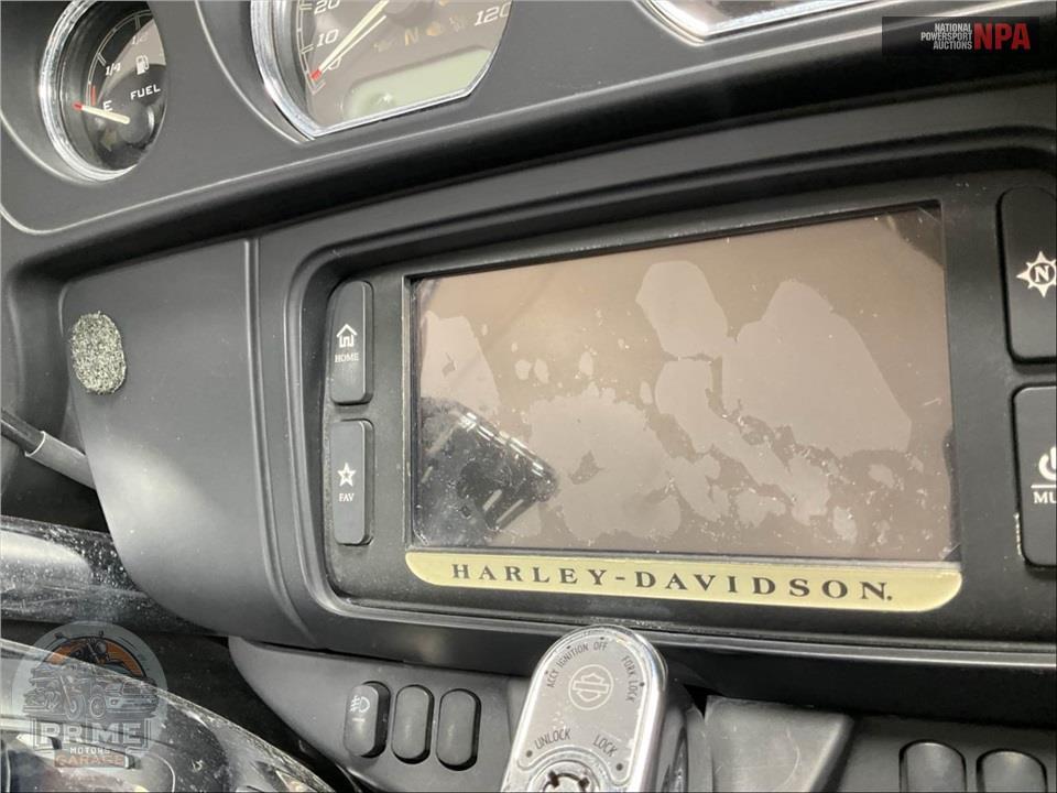 2014 Harley-Davidson FLHTCU ULTRA CLASSIC ELECTRA GLIDE — фото 37