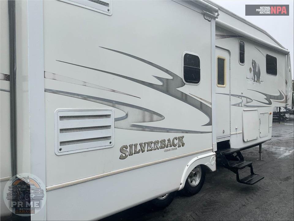 2008 Cedar Creek M-30LSTS (*) - SILVERBACK FIFTH WHEEL SERIES — фото 38