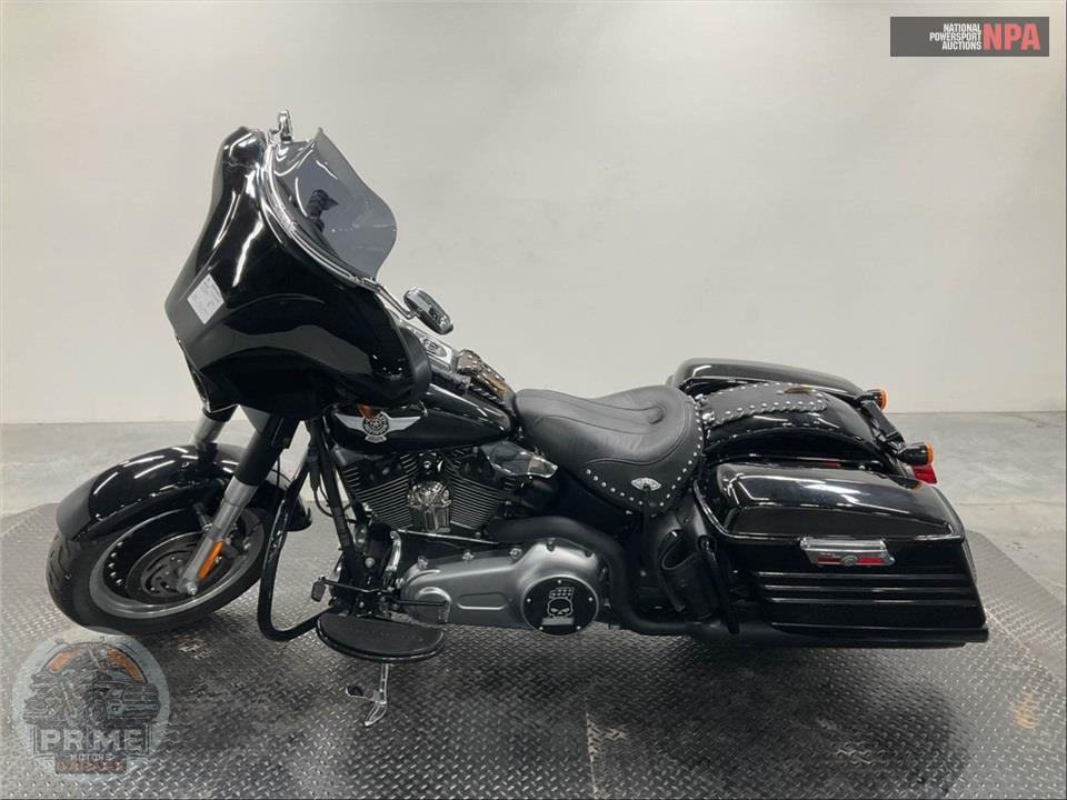 2010 Harley-Davidson FLSTFB FAT BOY LO — фото 3