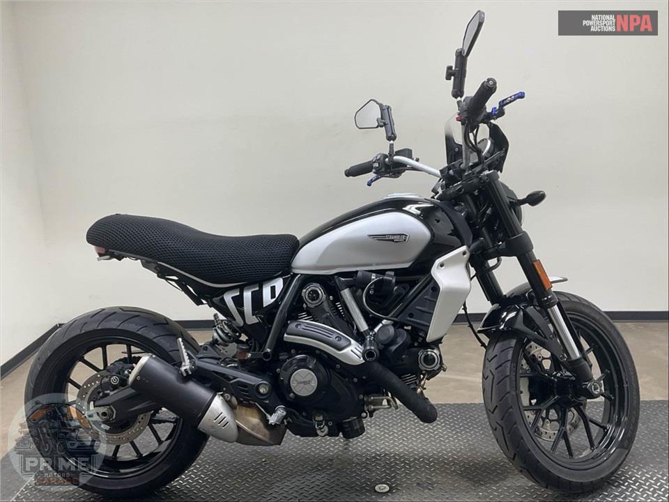 2024 Ducati SCRAMBLER 800 ICON — фото 1