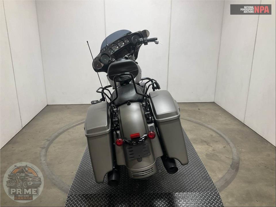 2019 Harley-Davidson FLHXS STREET GLIDE SPECIAL — фото 4