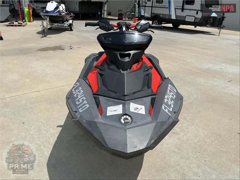 2022 Seadoo/Brp SPARK 3UP TRIXX SOUND SYS — фото 2