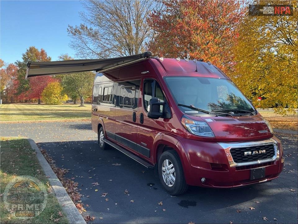 2021 Winnebago M-59K RAM TRAVATO SERIES — фото 1