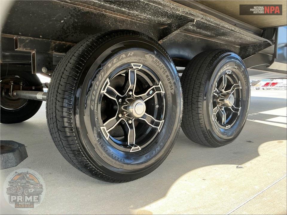 2022 Cherokee By Forest River M-291RL ARCTIC WOLF FIFTH WHEEL SERIES — фото 29