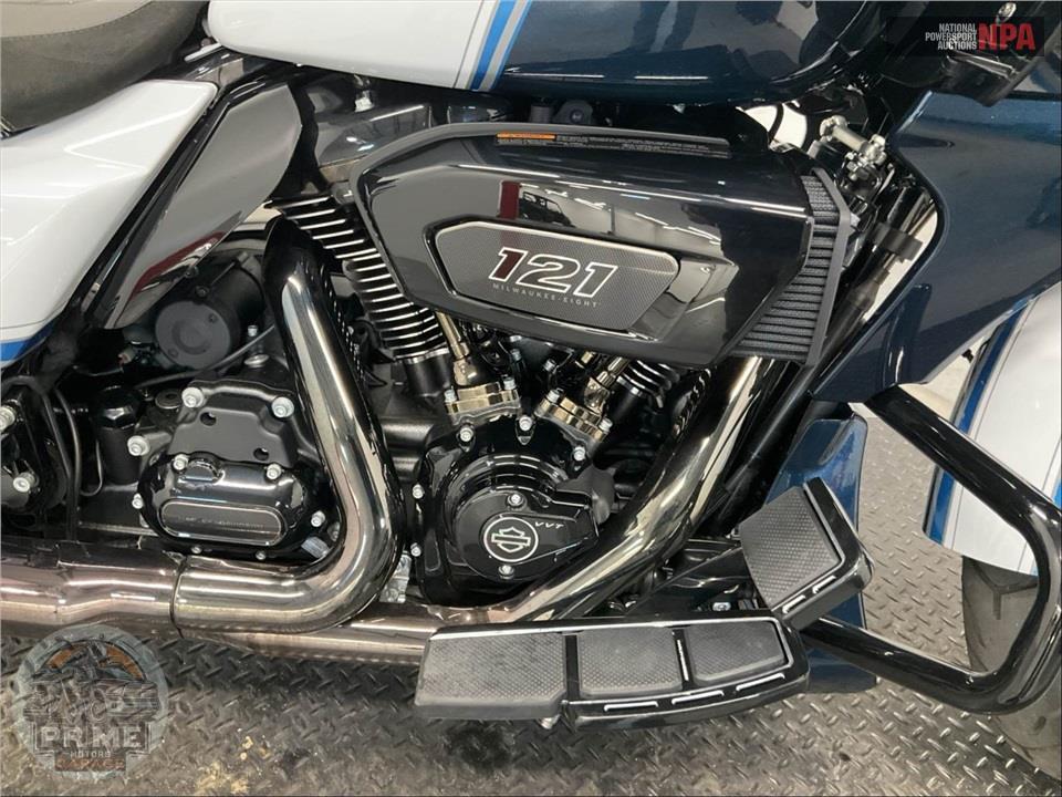 2023 Harley-Davidson FLTRXSE CVO ROAD GLIDE — фото 6