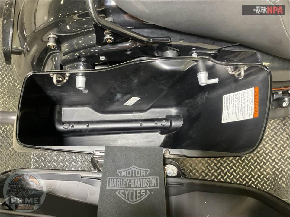 2022 Harley-Davidson FLHRXS ROAD KING SPECIAL — фото 23