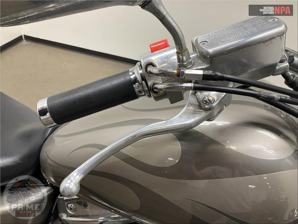 2002 Honda VT1100C22 SHADOW SABRE — фото 30