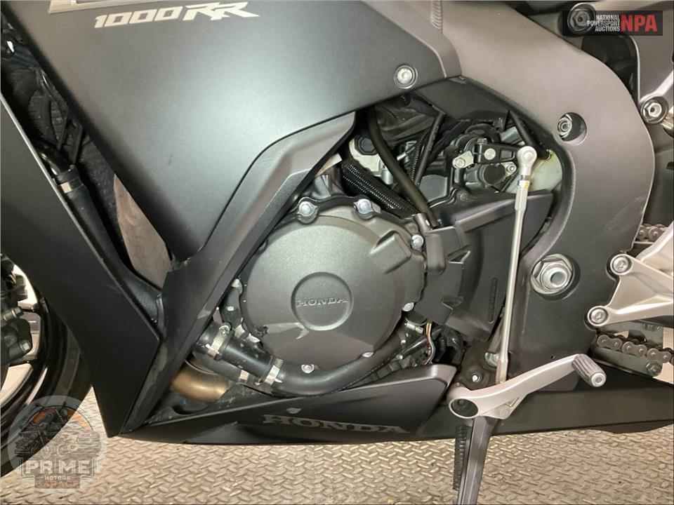 2016 Honda CBR1000RRG — фото 7