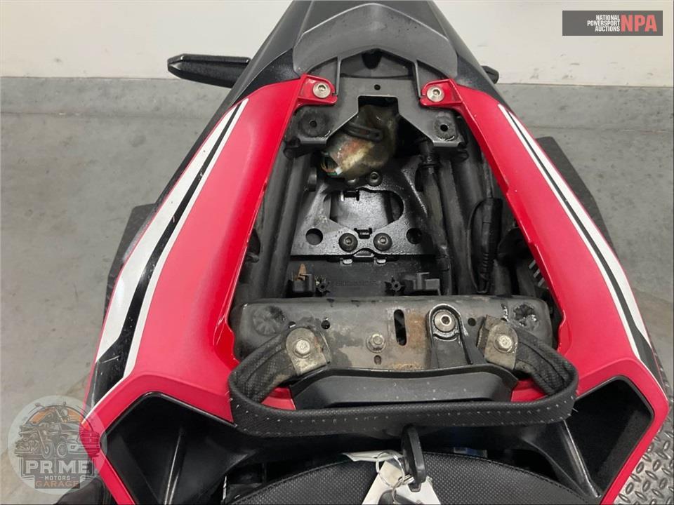 2020 Honda CBR500R — фото 14