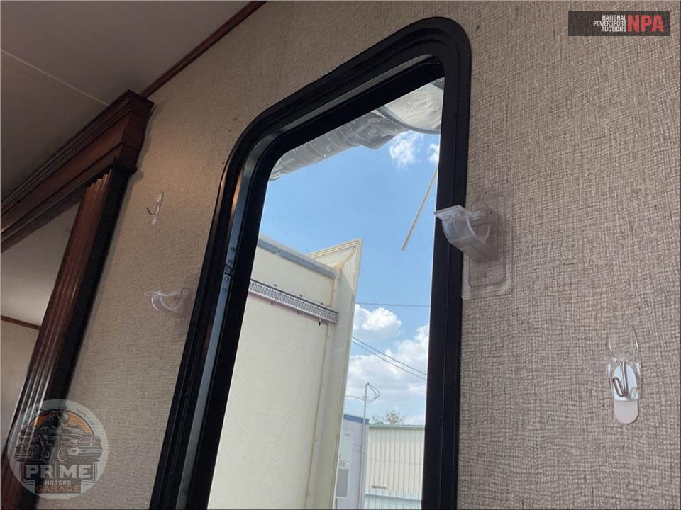 2018 Keystone Rv M-3800 FK - ALPINE FIFTH WHEEL SERIES — фото 25