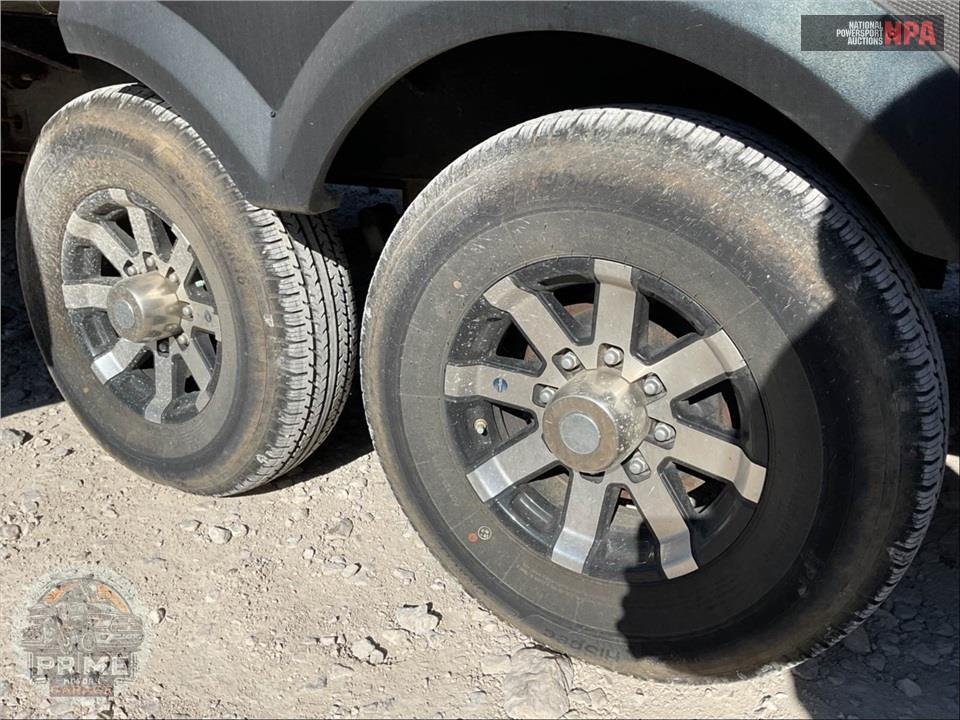 2020 Keystone Rv M-3801 FK - ALPINE FIFTH WHEEL SERIES — фото 34