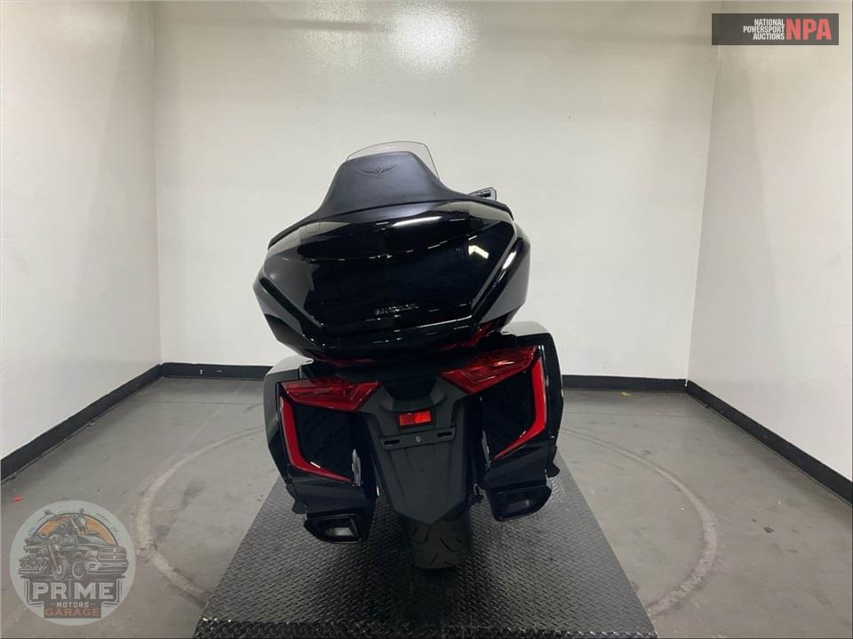 2023 Honda GL1800D GOLDWING TOUR DCT — фото 4