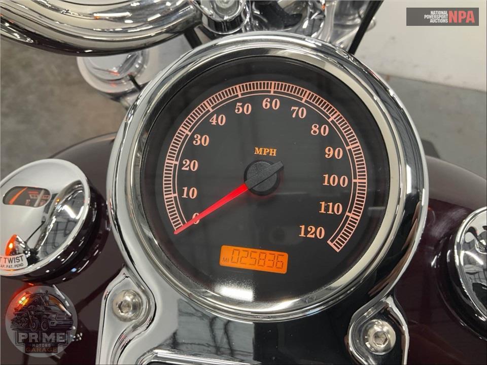2006 Harley-Davidson FXDWGI DYNA WIDE GLIDE — фото 5