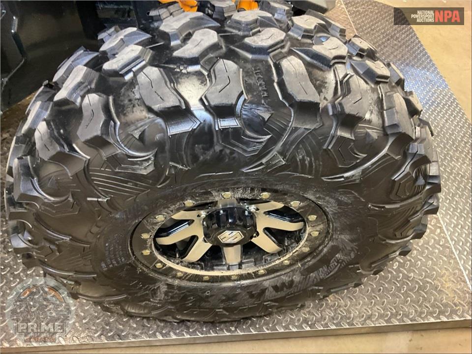 2021 Can-Am COMMANDER XT-P 1000R — фото 19