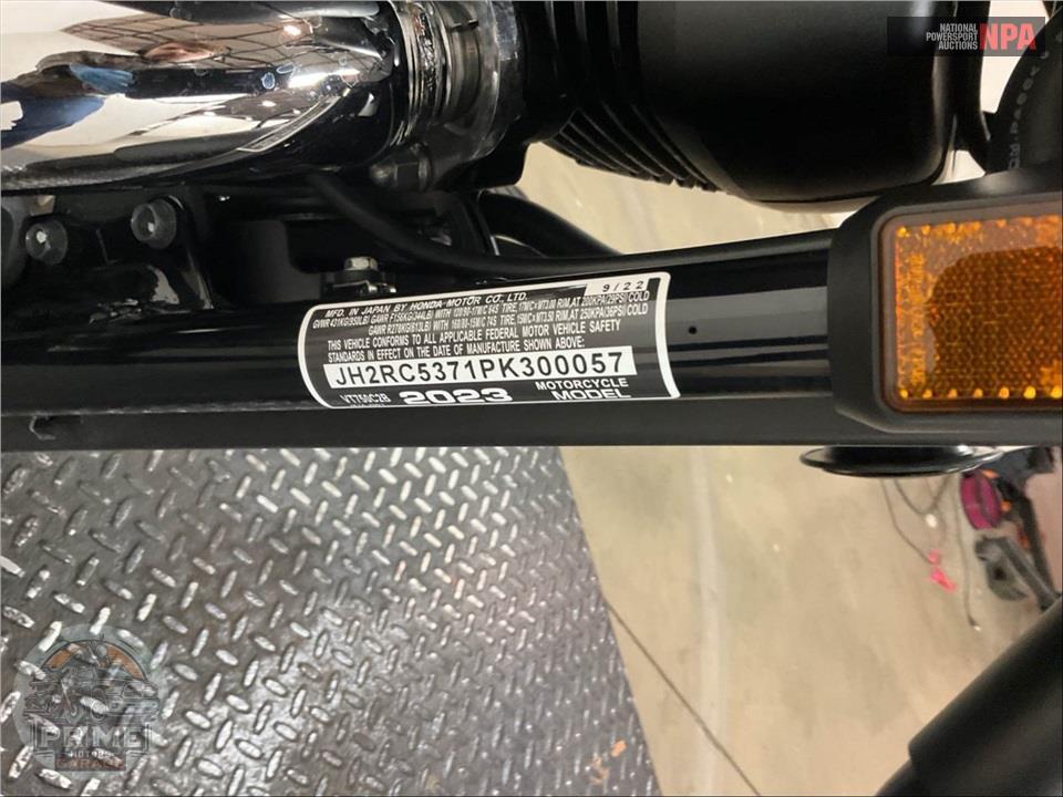 2023 Honda VT750C2B SHADOW PHANTOM — фото 14