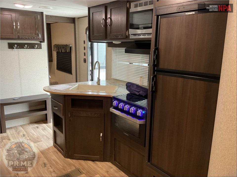 2019 Keystone Rv M-3030BH SUMMERLAND SERIES — фото 8