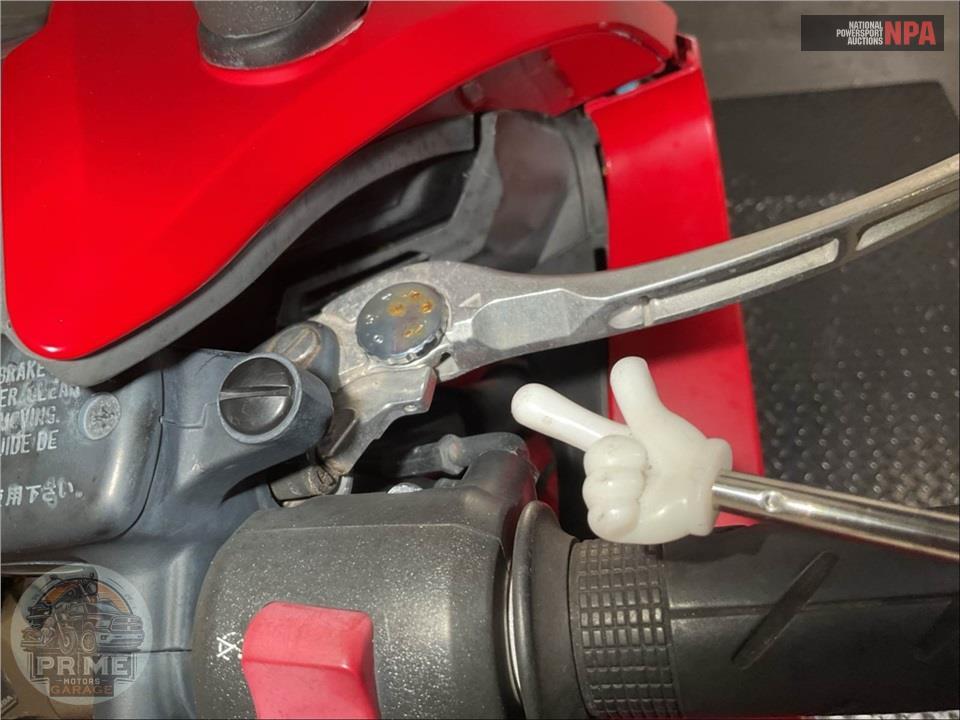 2014 Honda VFR800F INTERCEPTOR — фото 51
